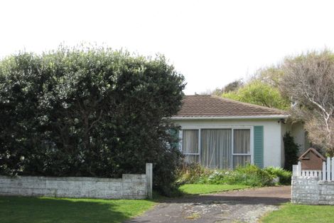 Photo of property in 52 Thatcher Street, Castlecliff, Whanganui, 4501