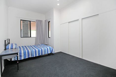 Photo of property in 12 Judge Richardson Drive, Opaheke, Papakura, 2584