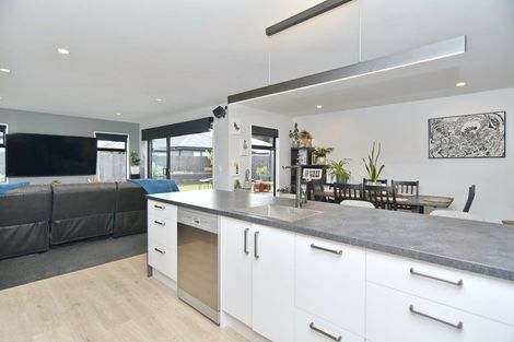 Photo of property in 8/21 Blakes Road, Belfast, Christchurch, 8051