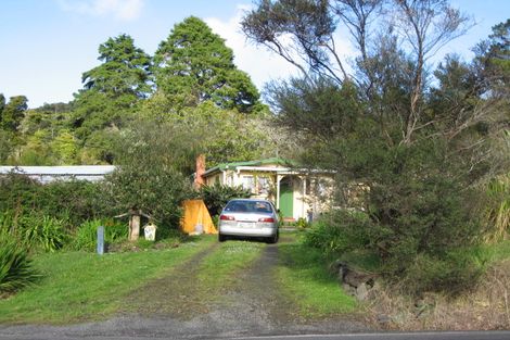 Photo of property in 615 Huia Road, Parau, Auckland, 0604