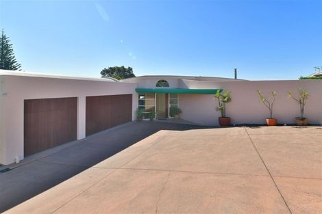 Photo of property in 20 Pacific Parade, Army Bay, Whangaparaoa, 0930