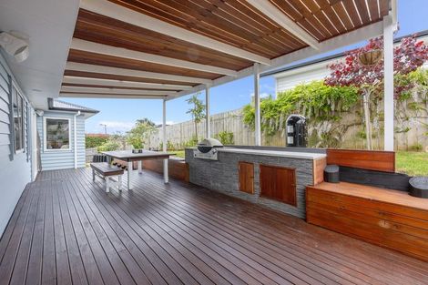 Photo of property in 4 Pupurangi Road, Warkworth, 0910