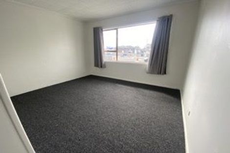 Photo of property in 302 Swanson Road, Henderson, Auckland, 0610