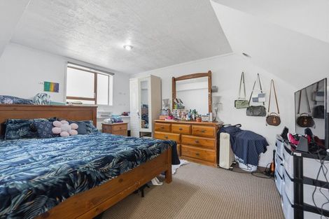 Photo of property in 69 Holmes Road, Manurewa, Auckland, 2102