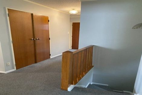 Photo of property in 66 Fyvie Avenue, Tawa, Wellington, 5028