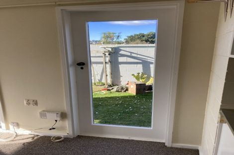 Photo of property in 1/33 Frankmoore Avenue, Johnsonville, Wellington, 6037