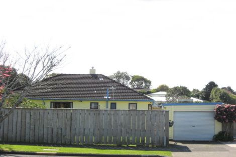 Photo of property in 34 Wallath Road, Westown, New Plymouth, 4310