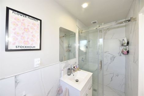 Photo of property in 2/4 Betwin Avenue, Sockburn, Christchurch, 8042