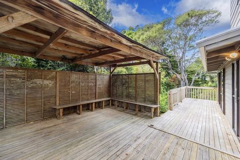 Photo of property in 2/104 Ocean View Road, Northcote, Auckland, 0627