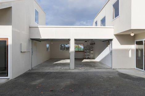 Photo of property in 10 Alta Place, Frankton, Queenstown, 9300