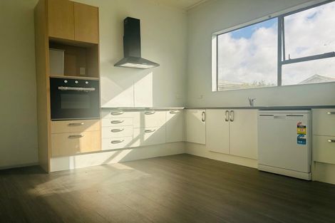 Photo of property in 3 Arawa Street, Papakura, 2110