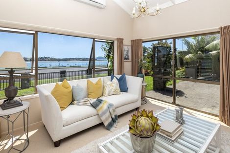 Photo of property in 5 Falstaff Place, Half Moon Bay, Auckland, 2012