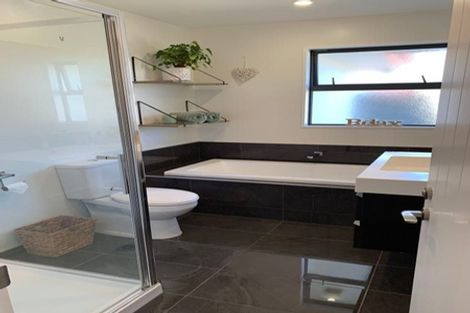 Photo of property in 55 Sequoia Way, Rangiora, 7400