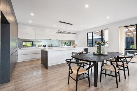 Photo of property in 13 Jack Hawken Lane, Silverdale, 0932