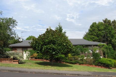 Photo of property in 27 Waiau Street, Torbay, Auckland, 0630