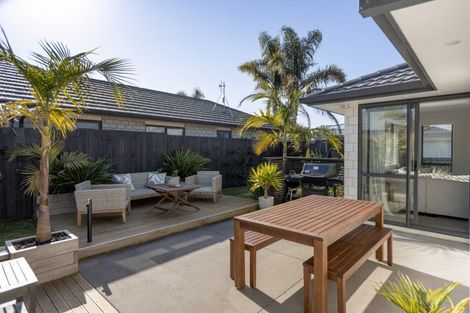 Photo of property in 38 Kohekohe Road, Papamoa Beach, Papamoa, 3118