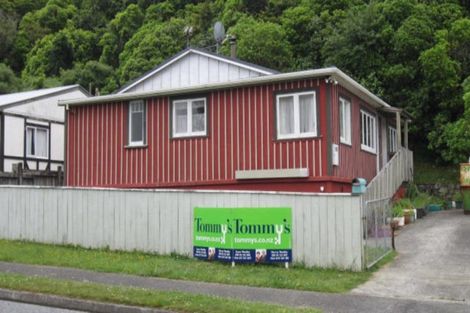 Photo of property in 102 Rangituhi Crescent, Takapuwahia, Porirua, 5022