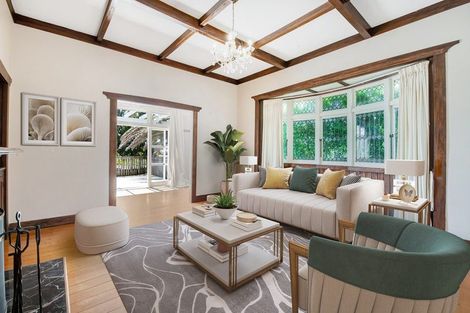 Photo of property in 14 Tiri Road, Manly, Whangaparaoa, 0930