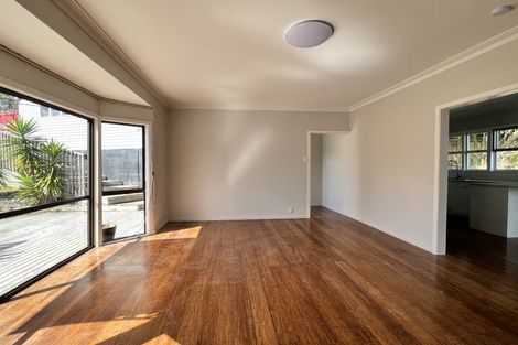 Photo of property in 14 Brian Avenue, Forrest Hill, Auckland, 0620