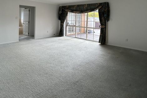 Photo of property in 12 Darimouth Place, Albany, Auckland, 0632