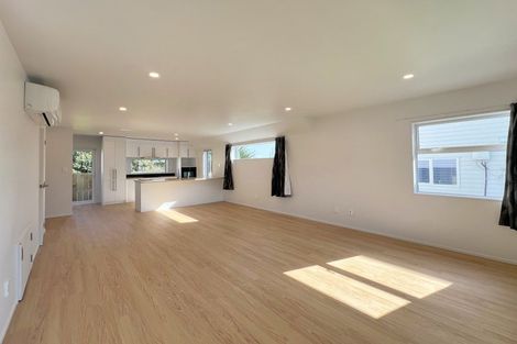 Photo of property in 4/16 Gaye Crescent, Otara, Auckland, 2023