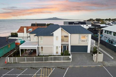 Photo of property in 63 Milford Road, Milford, Auckland, 0620