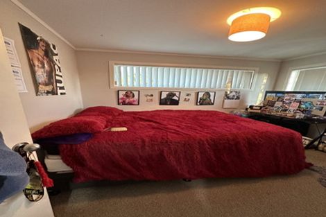 Photo of property in 6 Minton Place, Manurewa, Auckland, 2102