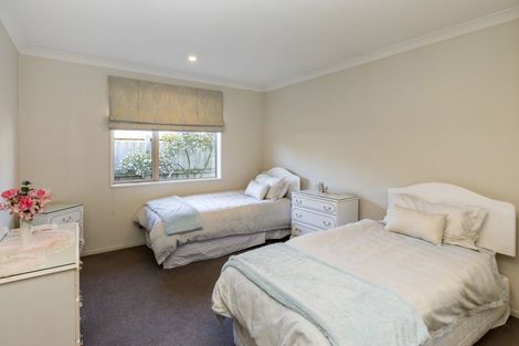 Photo of property in 22 Mokihi Gardens, Hillmorton, Christchurch, 8024