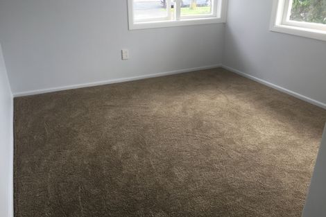 Photo of property in 28 Edwards Avenue, Henderson, Auckland, 0610