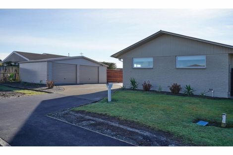 Photo of property in 6 Hodgson Avenue, Kaiapoi, 7630