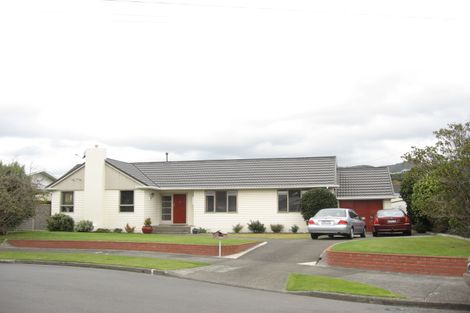 Photo of property in 6 Beecham Grove, Epuni, Lower Hutt, 5011