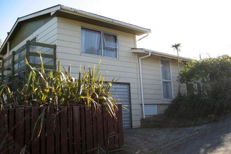 Photo of property in 86 Lord Street, Stokes Valley, Lower Hutt, 5019