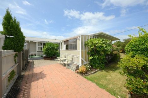 Photo of property in 71 Daniels Road, Redwood, Christchurch, 8051