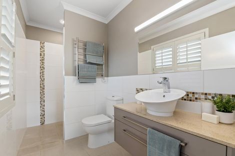 Photo of property in 13 Kipling Crescent, Owhata, Rotorua, 3010