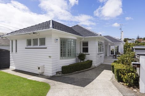 Photo of property in 8 Bristow Place, Karori, Wellington, 6012