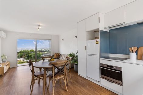 Photo of property in 4/9 Strong Street, St Johns, Auckland, 1072