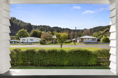 Photo of property in 57 Taupo Road, Taumarunui, 3920