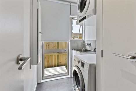 Photo of property in 21 Bledisloe Street, Papatoetoe, Auckland, 2104