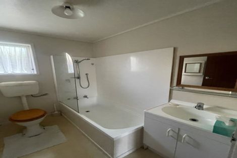 Photo of property in 5/43 Mcleod Road, Henderson, Auckland, 0612