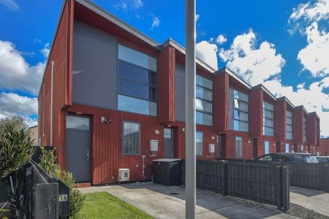 Photo of property in 14 Dignity Street, Papakura, 2110