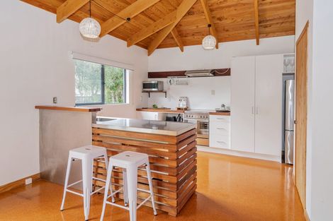 Photo of property in 113 Onemana Drive, Onemana, Whangamata, 3691