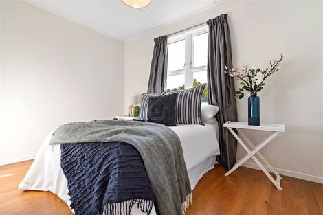 Photo of property in 4 Greenaway Place, Martinborough, 5711