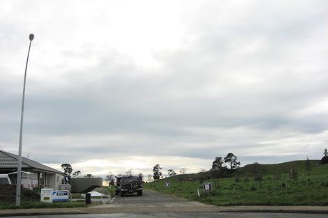 Photo of property in 8 Toiora Place, Takaka, 7110