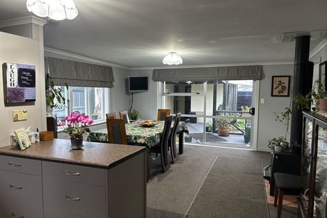 Photo of property in 11 Summerhays Street, Terrace End, Palmerston North, 4410