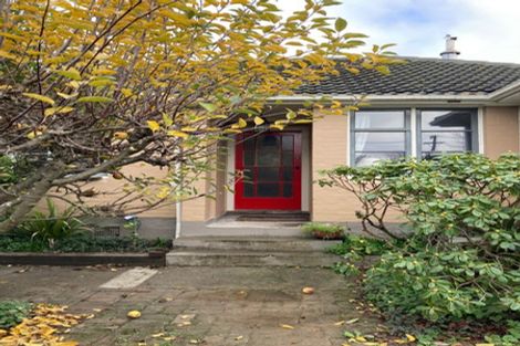 Photo of property in 2/15 Westholme Street, Strowan, Christchurch, 8052