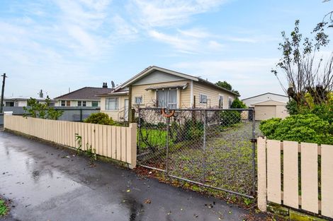 Photo of property in 16 Hessey Street, Masterton, 5810