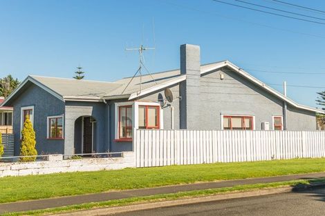 Photo of property in 51 Bamber Street, Castlecliff, Whanganui, 4501