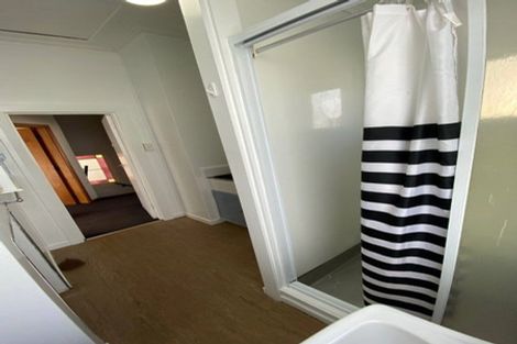 Photo of property in 11 Caroline Street, Mount Victoria, Wellington, 6011