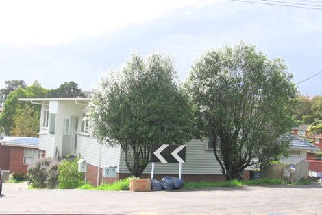 Photo of property in 22 Evans Road, Glen Eden, Auckland, 0602