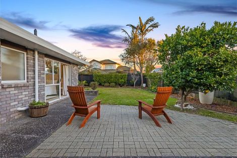 Photo of property in 12 Suncrest Drive, West Harbour, Auckland, 0618